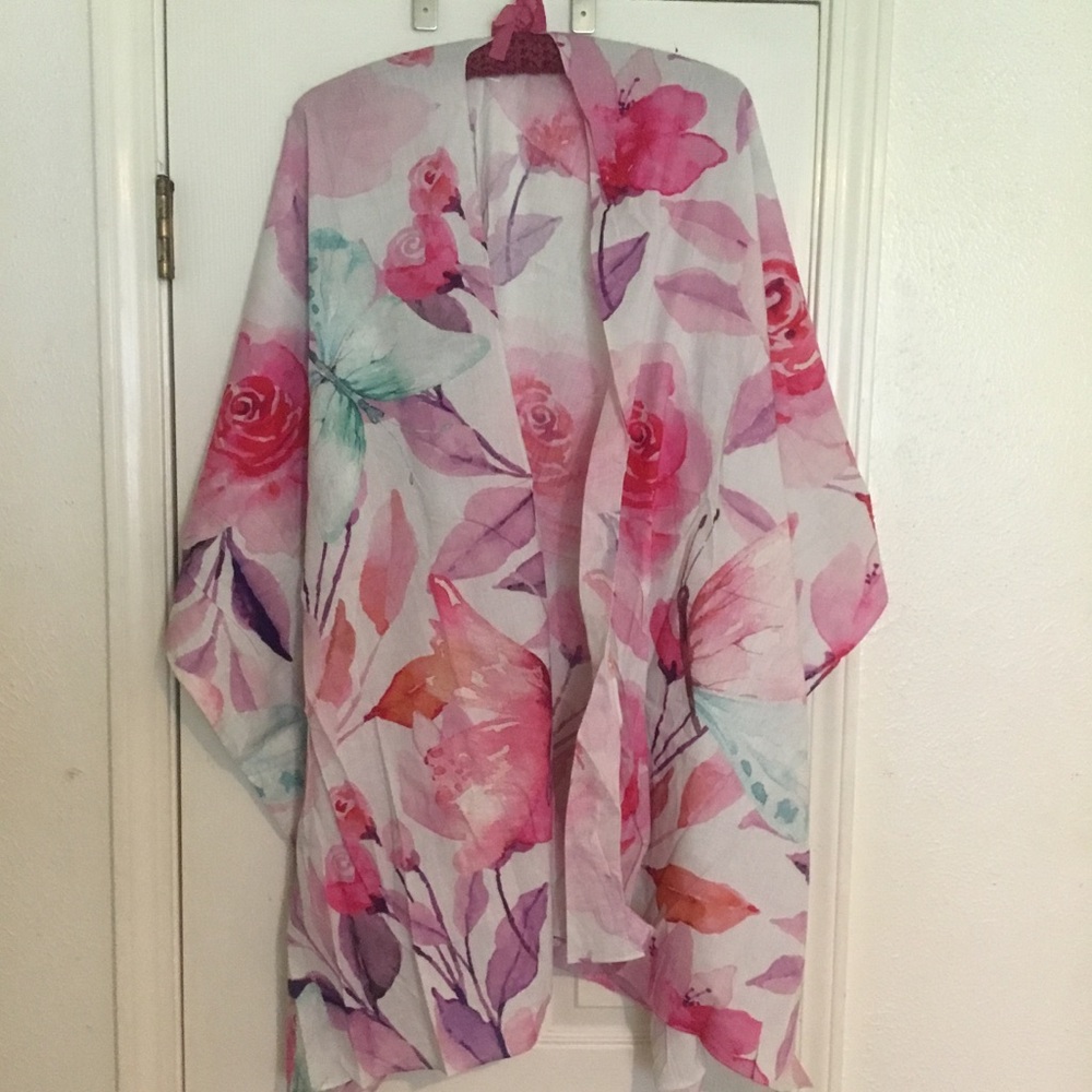 NWOT Kate & Malls Floral Pink Watercolor Butterfly Kimono Cover-Up
